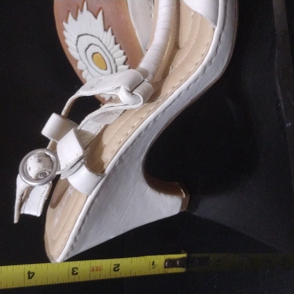 New- Born Crown Alcala ll -White Size 7 NO3601 CKK11 -Bought Never Worn- No Tags - Picture 4 of 9